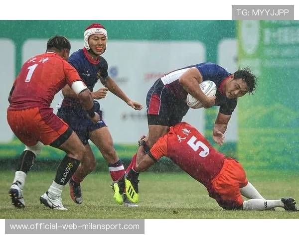 黑衫军七人制橄榄球攻防转换迅速高效,黑人兄弟橄榄球比赛