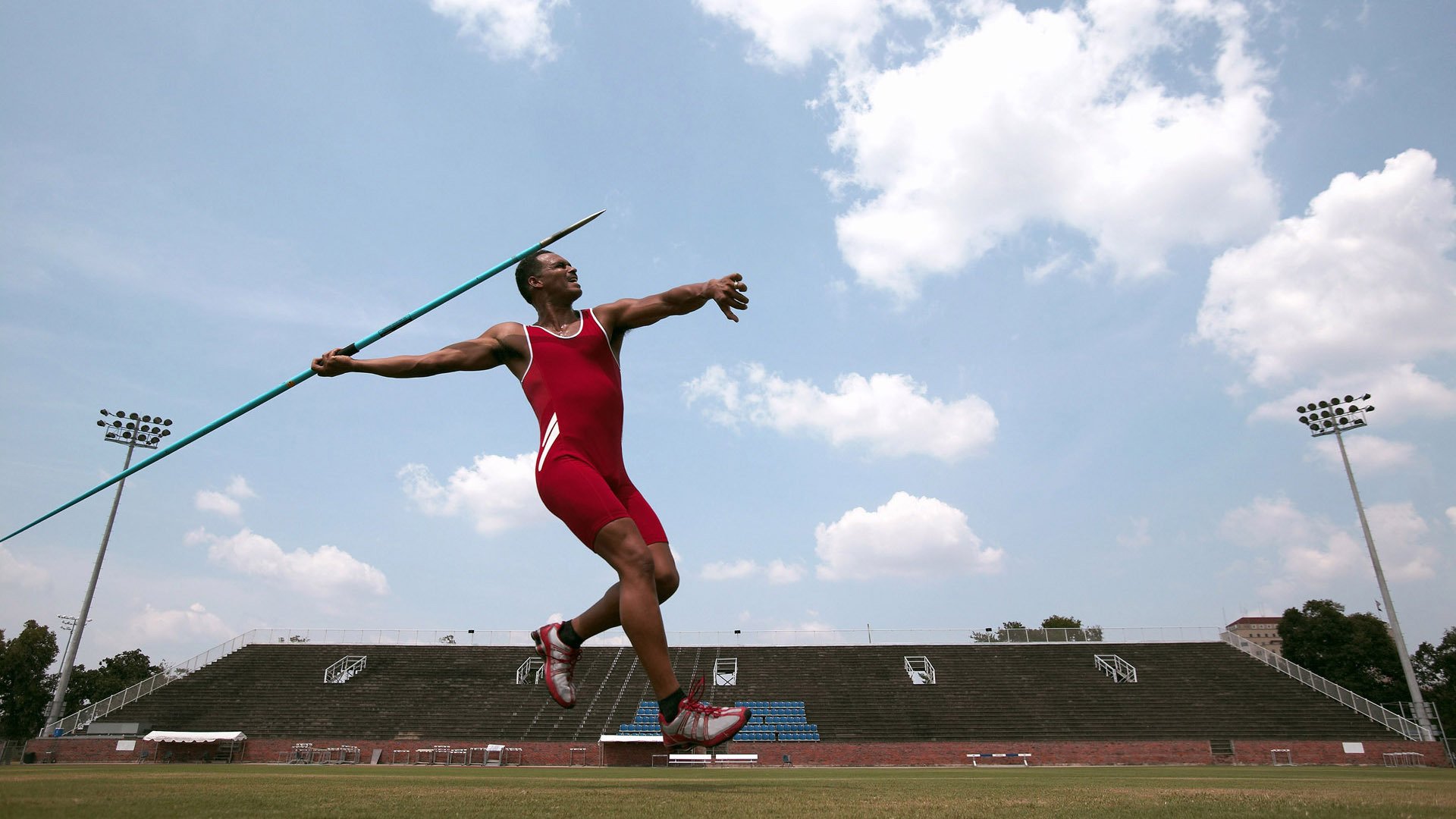 米兰体育平台登录入口-体育新闻中心协办全国体育数据应用技术交流会，体育大数据中心